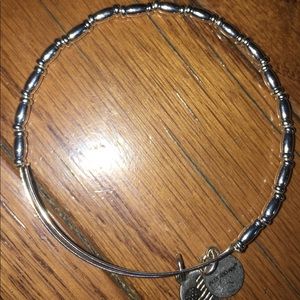 NWOT SILVER BEADED ALEX AND ANI
